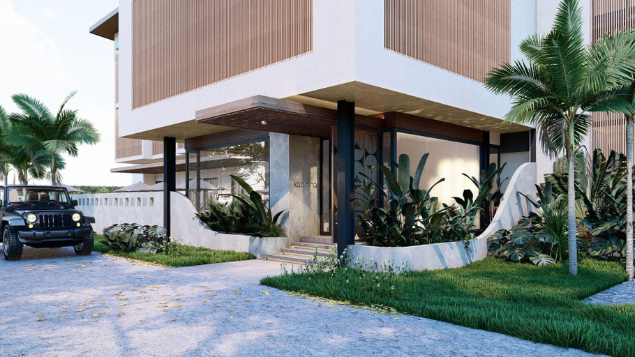 Exterior & Views