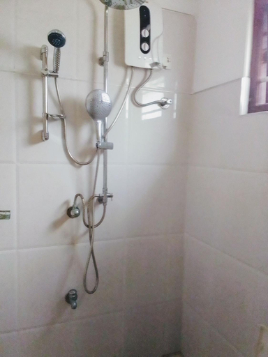 Bathroom 2, Twin Trees Guest, Weligama