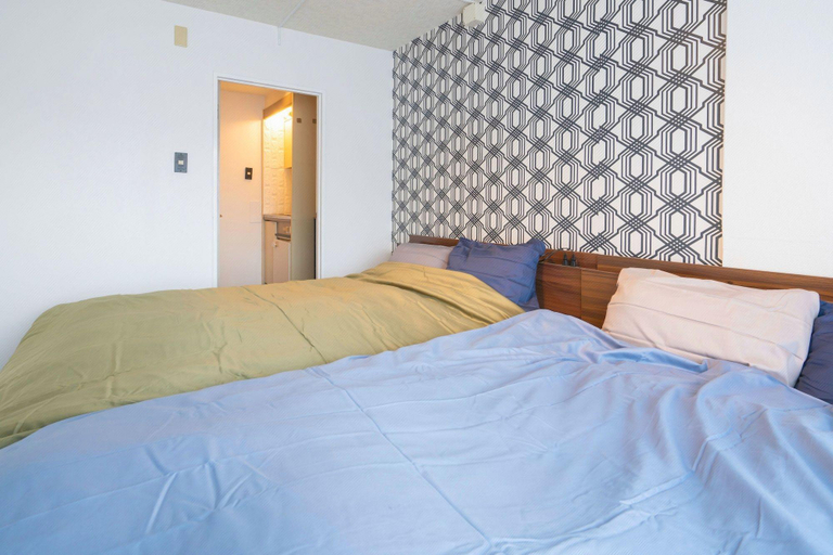 Bedroom 2, Sonic Apartment Hotel, Dazaifu