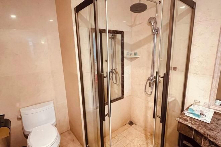 Bathroom, Jintian International Hotel, Suqian