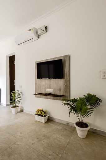Others 1, Lime Tree Service Apartment Golf Course Road, Gurgaon, Gurgaon