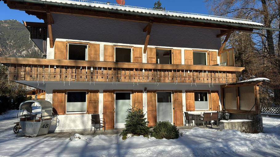 Exterior, Zwei Appartements im OG fur Befreundete Familien, Garmisch-Partenkirchen