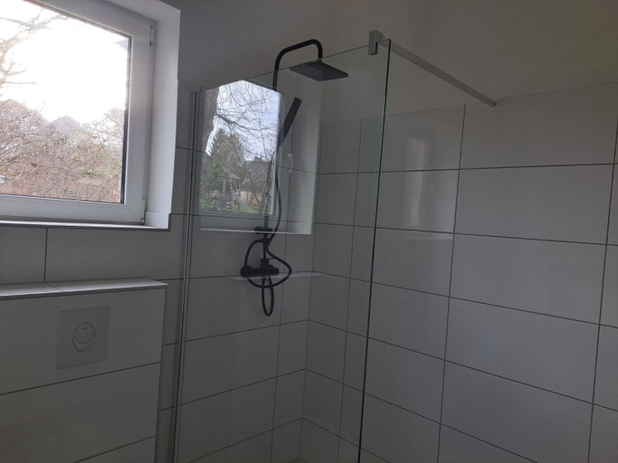 Bathroom 2, Solingen Bruehlerstrasse, Solingen