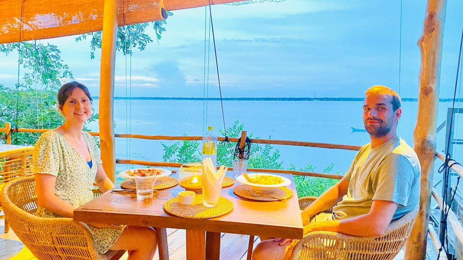 Food & Drinks 5, Oruwa Boutique Villas, Pothuvil