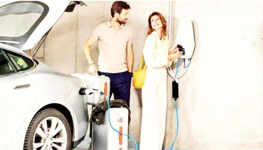 Electric vehicle charging station, Hotel General, Praha 5