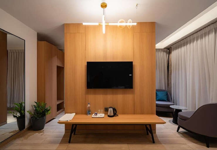 Room 5, Airotel, Pune