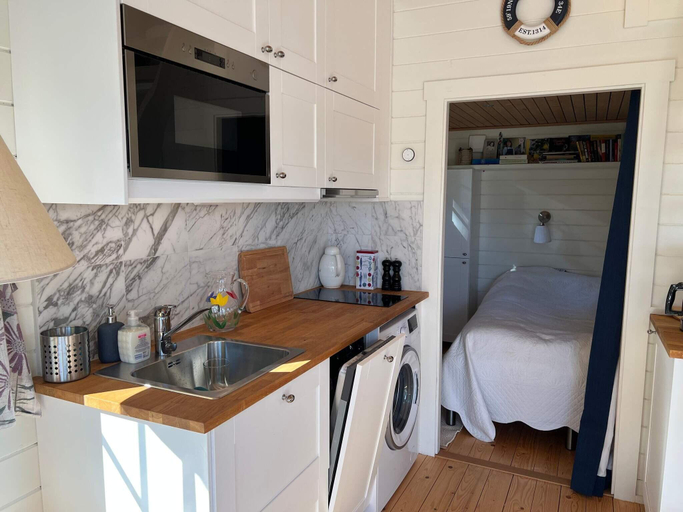 4, Lakeside Cabin with Panoramic Views, Värmdö