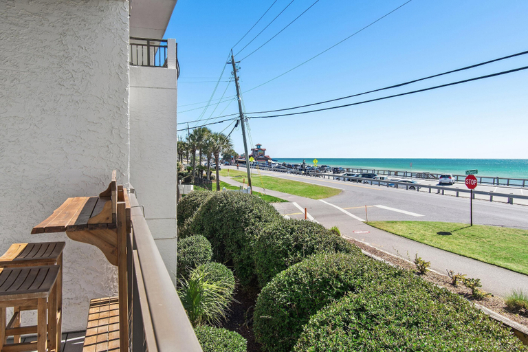 Property grounds 2, Costa Vista Townhouse #13, Walton