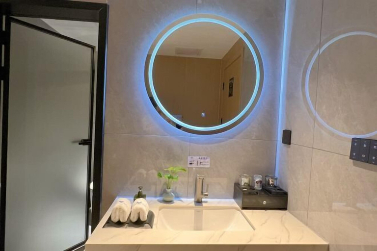 Bathroom 3, Taoyuan International Hotel, Dazhou
