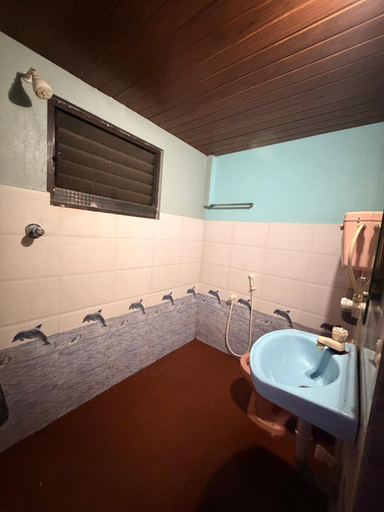 Bathroom, Kamal Rooms Ac and non ac, Uttara Kannada