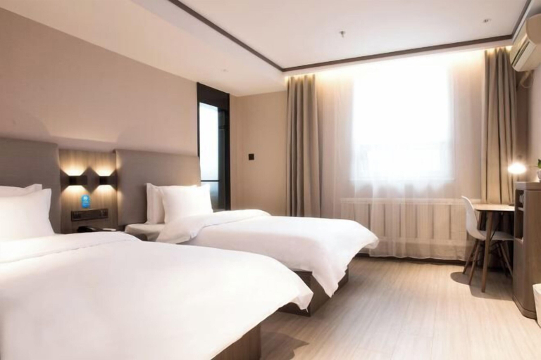 Bedroom 3, HanTing Hotel (Beijing Xidan Center), Beijing