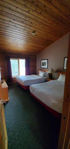 Bedroom 2, Pocahontas Cabins, Division No. 15