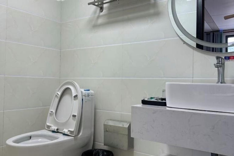 Bathroom 3, Fuding Datianhu Homestay, Ningde