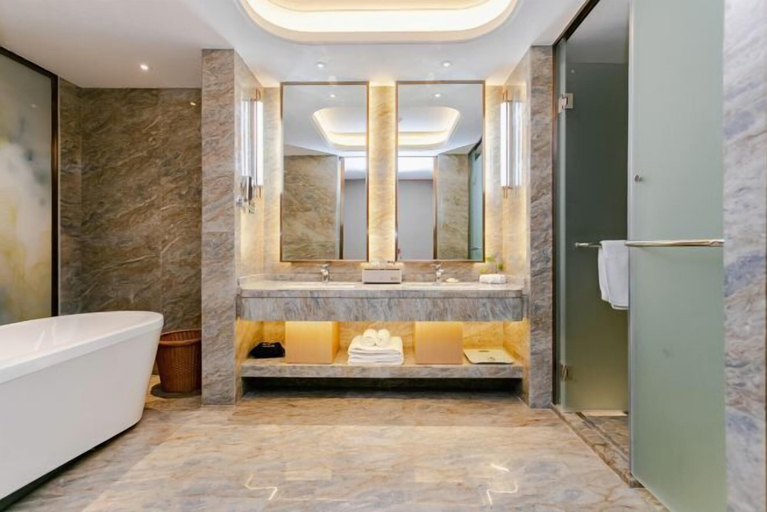 Bathroom 4, Lindao Holiday Inn, Chengdu
