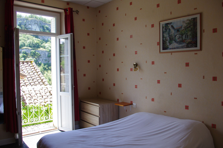 Bedroom 4, Hotel du Lion D'Or, Lot