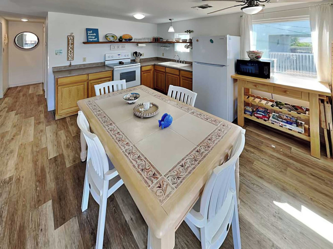 Others 5, Palm Paradise by Silver Sands Vacation Rentals, Nueces
