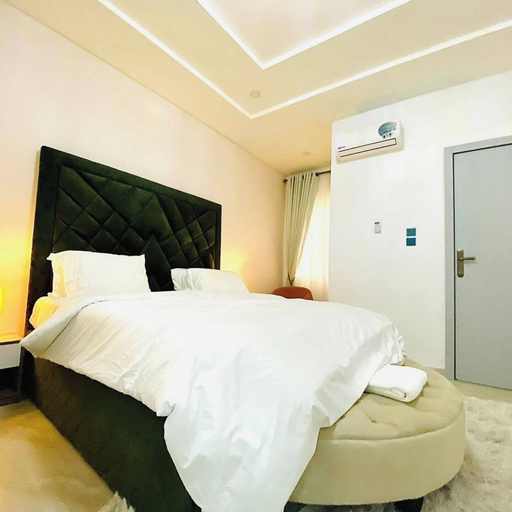 Room 4, Dyve Luxury Stays, AbujaMun