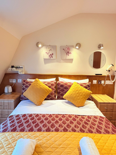 Bedroom 2, Albro House Hotel, London