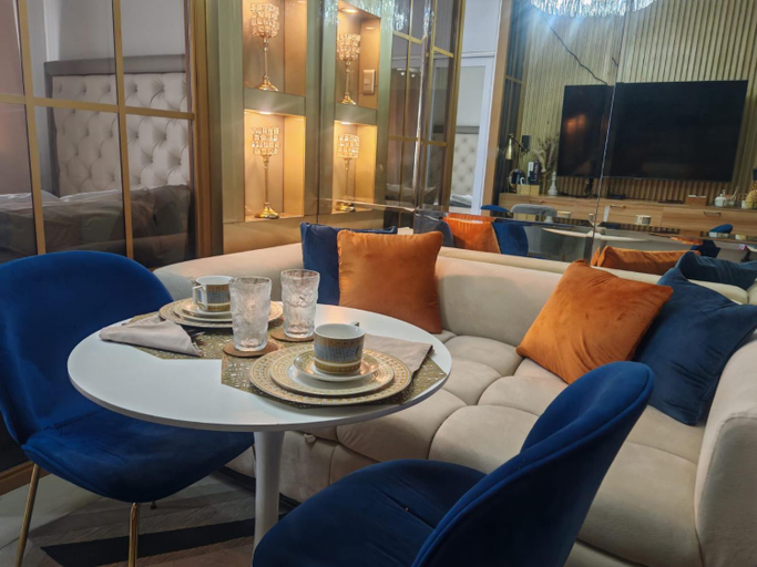 Food & Drinks, Deluxe Suites Razelles 2 at Shore 2 Residences Tower 1, Pasay City
