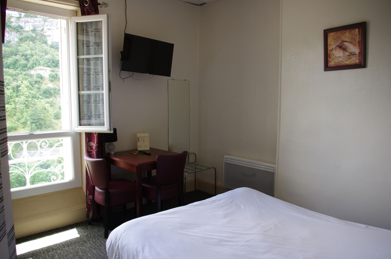 Bedroom 3, Hotel du Lion D'Or, Lot