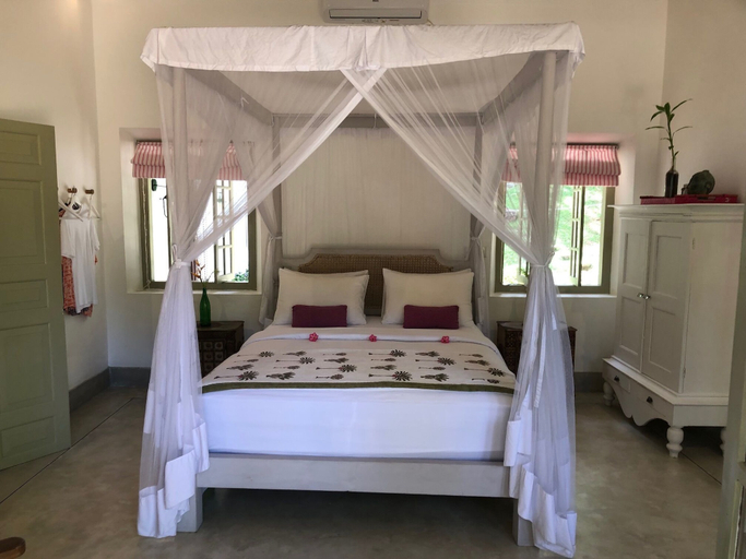 Room 3, Leonora House, Talpe, Habaraduwa