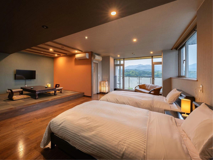 Bedroom 3, Mikuma Hotel, Hita