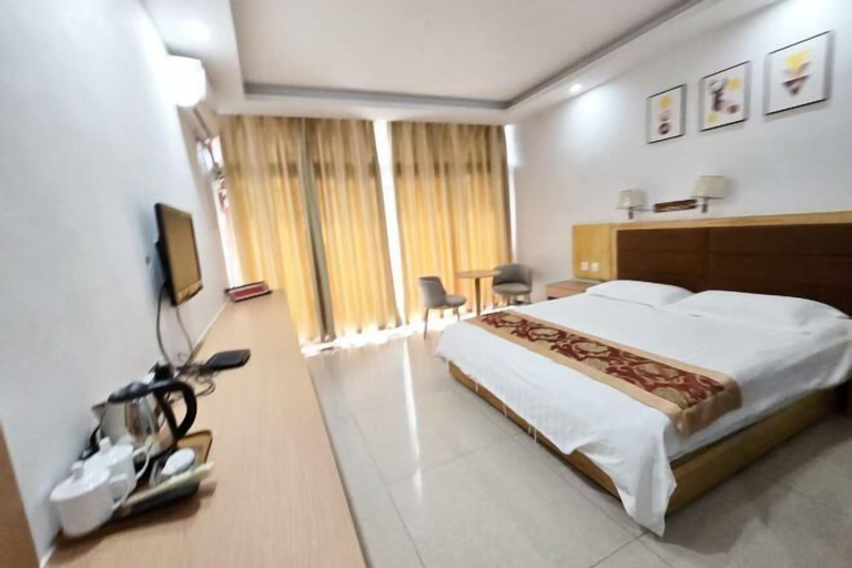 Bedroom 3, Tiantangzhai Mountain Movie Hotel, Lu'an