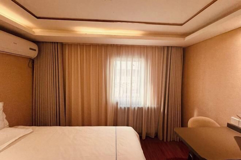 Bedroom 3, Beijing ZhongKuang Hotel, Beijing