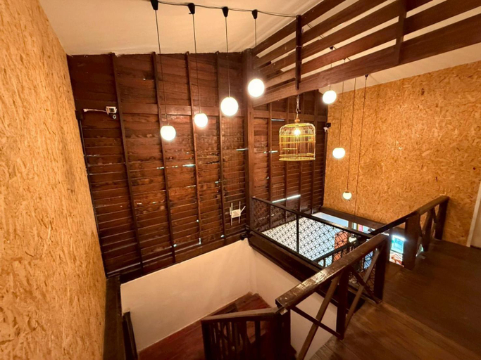 Food & Drinks, SUNZI BOUTIQUE HOSTEL, Batong