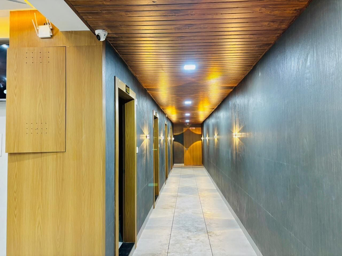 Interior 3, HOTEL HUNTER, Surat