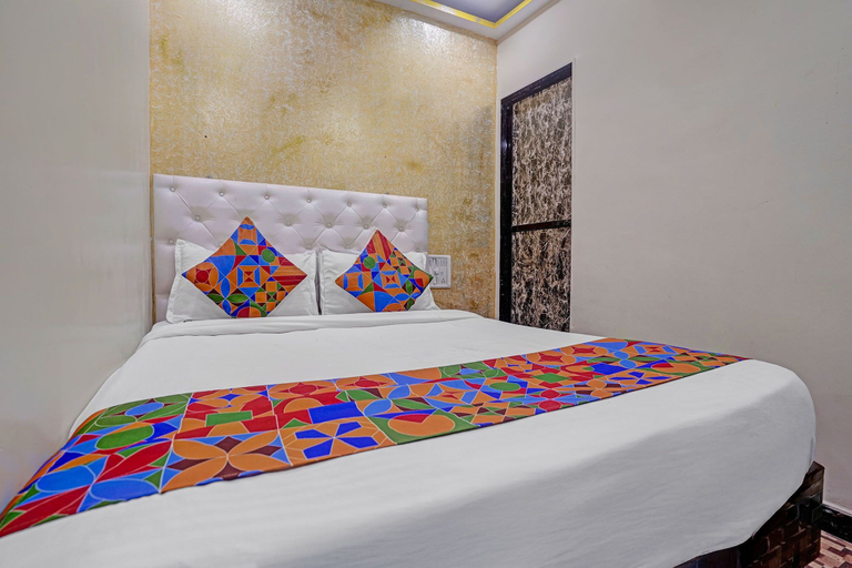 Room 3, Fabhotel Om Residency, Mumbai City
