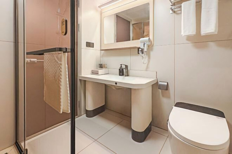 Bathroom 3, Guanbeiding Hotel, Quanzhou
