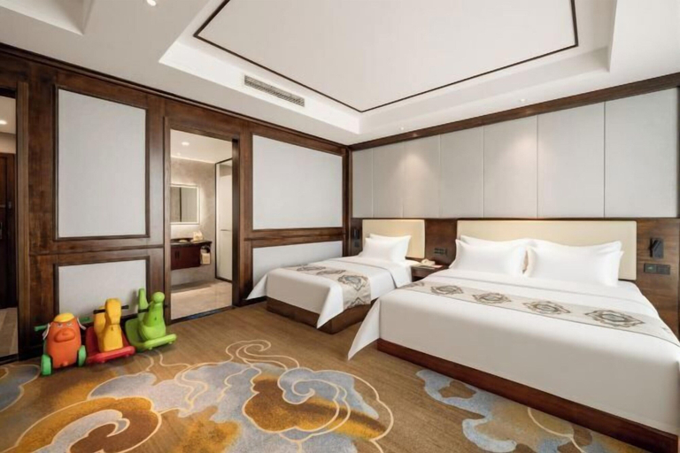 Bedroom 3, Jinshui Hot Spring Hotel, Liaocheng