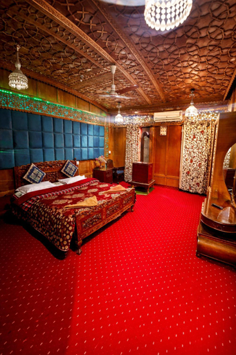 Bedroom 2, Heritage Amina Group Of Houseboats, Srinagar