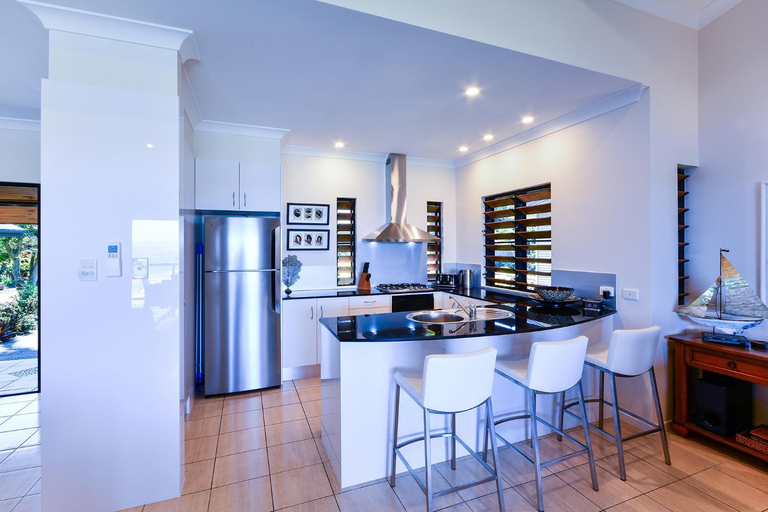Food & Drinks 5, Hamilton Island Holiday Homes, Whitsunday