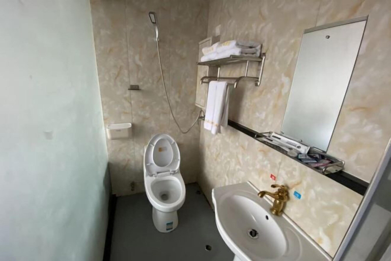 Bathroom 3, Jinshang Haoting Hotel, Jinhua