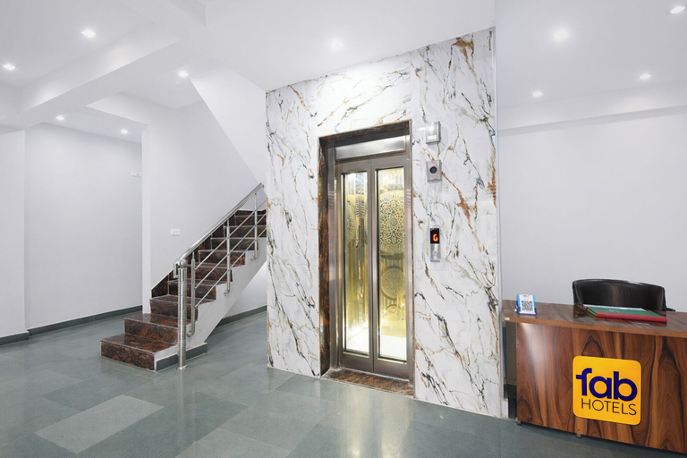 Elevator 3, Fabhotel Glass Castle, Delhi