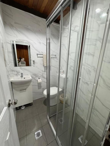 Bathroom 5, Bunkhouse Motel Cooma, Cooma-Monaro