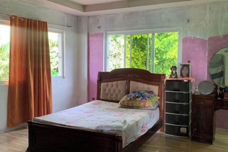 Room 3, Brown Street Cafe and Vacation House, Batangas City