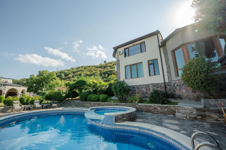 Sport & Beauty 3, ❆cozy, 4 BR. Villa in Ananuri❆, Dusheti