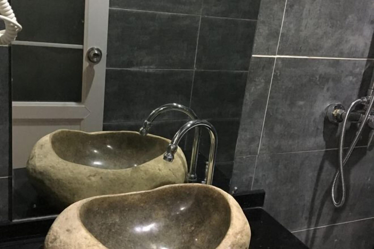 Bathroom 5, Zuo You Jian (Left & Right)Movie Theme Boutique Inn, Xiangxi Tujia and Miao
