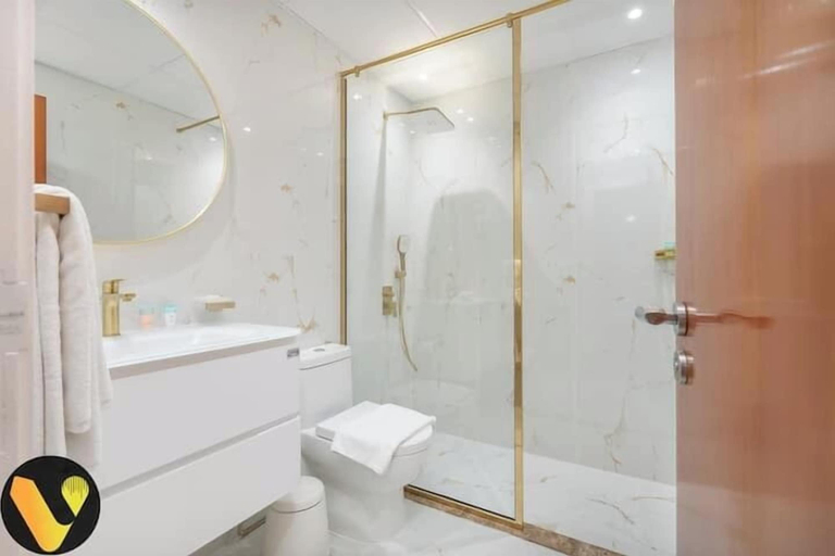 Bathroom 3, The Greens, Dubai