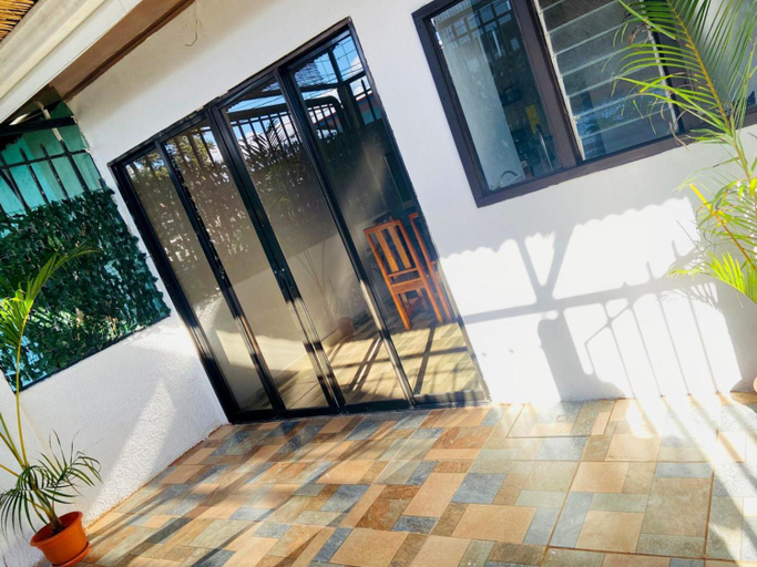 2, Corcovado Pura Vida Stays, Golfito