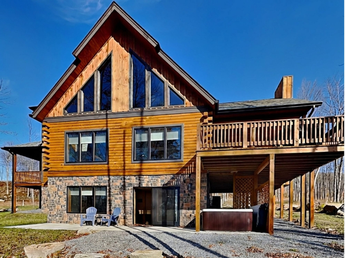 Primary image, Golden Crest, Garrett