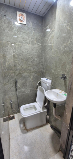 Bathroom 3, New Mahamaya Guest House, Ujjain
