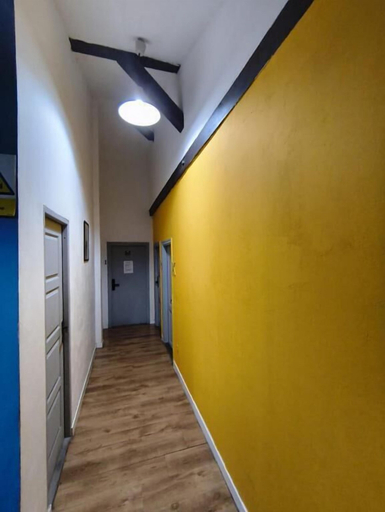 Others 5, Antique Hostel, Municipiul Bucuresti