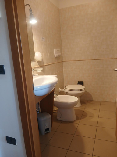 Bathroom 5, Hotel ponsacco hp, Pisa