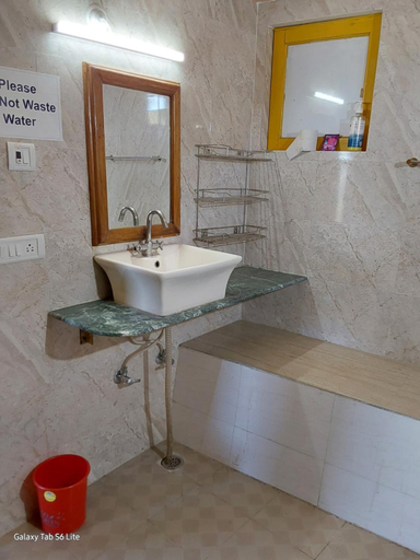5, COMMANDER VILLa, Nainital