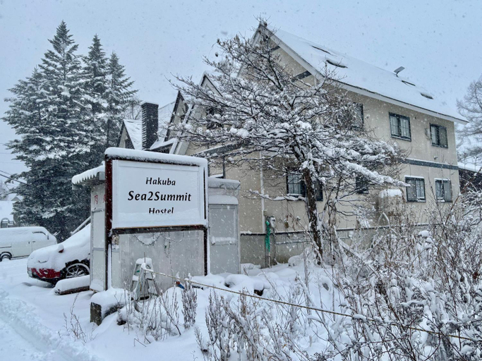 Exterior & Views, Hakuba Sea2Summit Hostel, Hakuba