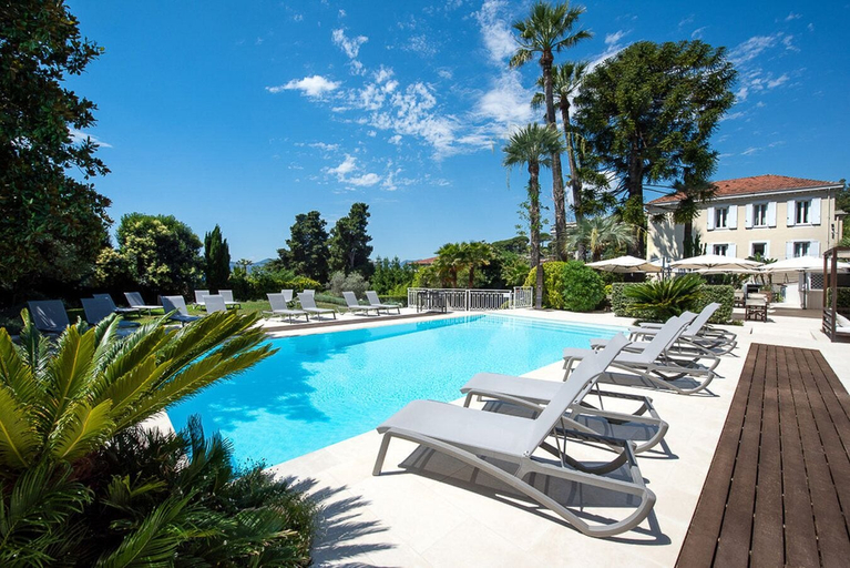 Sport & Beauty 1, Hotel Chateau De La Tour, Alpes-Maritimes
